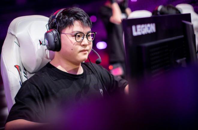 TheShy新星重返赛场表现突出，篮网前途光明！